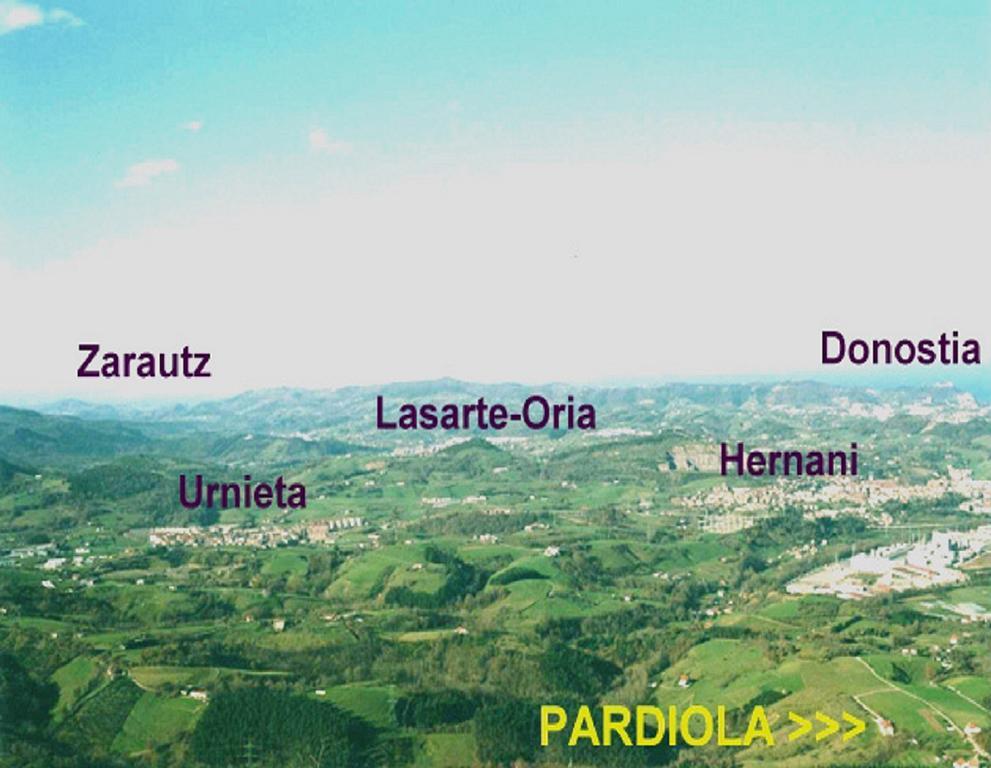 Pardiola Baserria Hernani Bagian luar foto